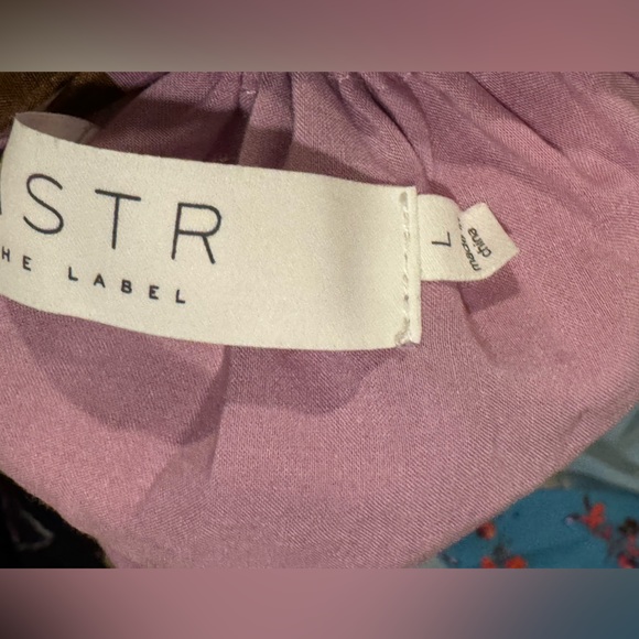 Brand New ASTR The Label Sivana Halter Maxi Dress in Red Brown Multi Size Large - Picture 9 of 14